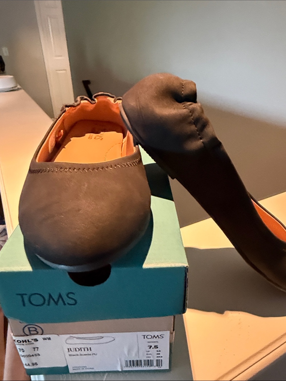 Toms Judith Ballet Flats in Black
